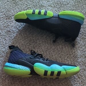 Adidas Trae Young "Trae-tlien" 2.0 Basketball Sneakers